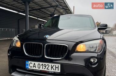 Внедорожник / Кроссовер BMW X1 2012 в Черкассах