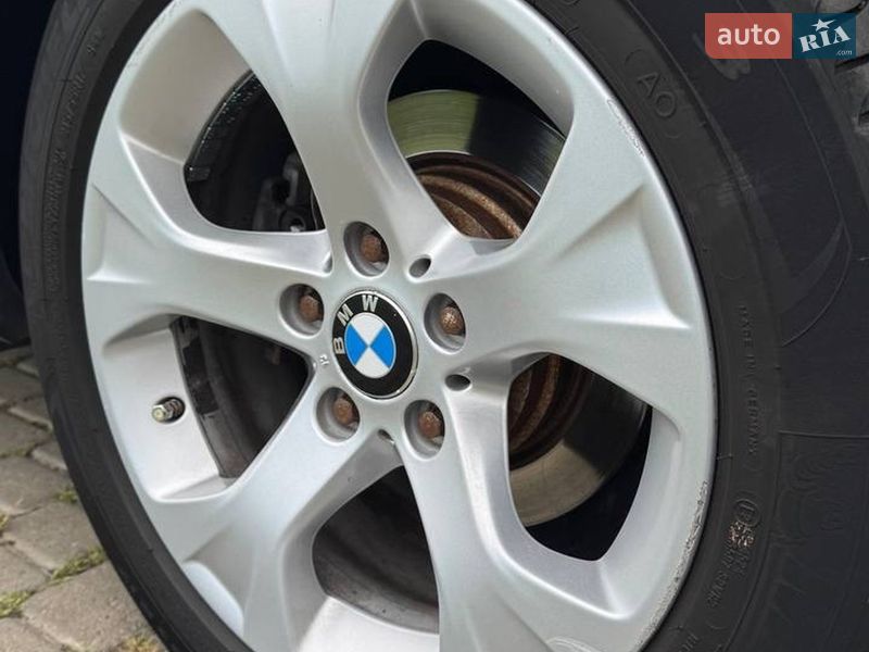 Внедорожник / Кроссовер BMW X1 2010 в Одессе