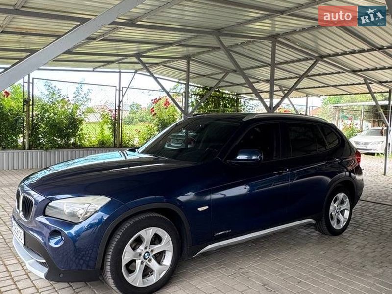 Внедорожник / Кроссовер BMW X1 2010 в Одессе