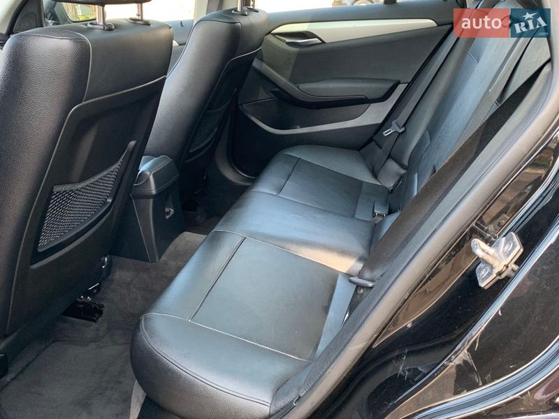 Внедорожник / Кроссовер BMW X1 2013 в Ратным фото 13 Внедорожник / Кроссовер BMW X1 2013 в Ратным