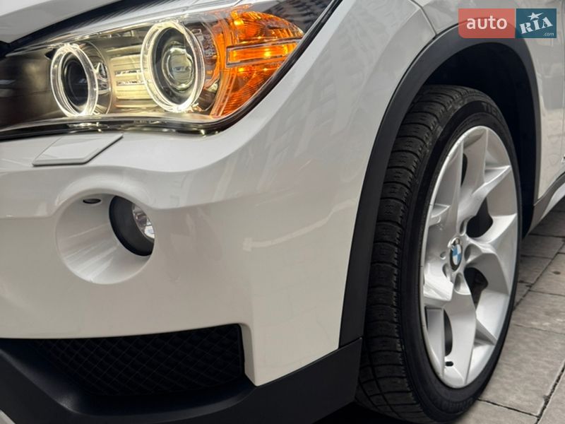 Внедорожник / Кроссовер BMW X1 2013 в Ивано-Франковске