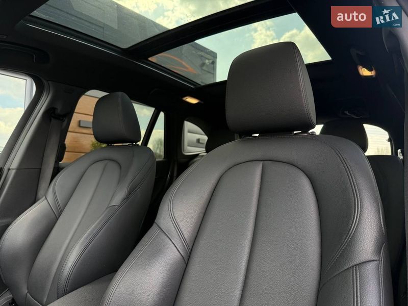 Позашляховик / Кросовер BMW X1 2017 в Рівному