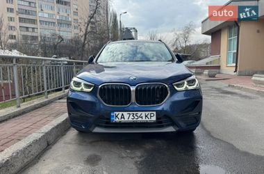 Внедорожник / Кроссовер BMW X1 2022 в Киеве