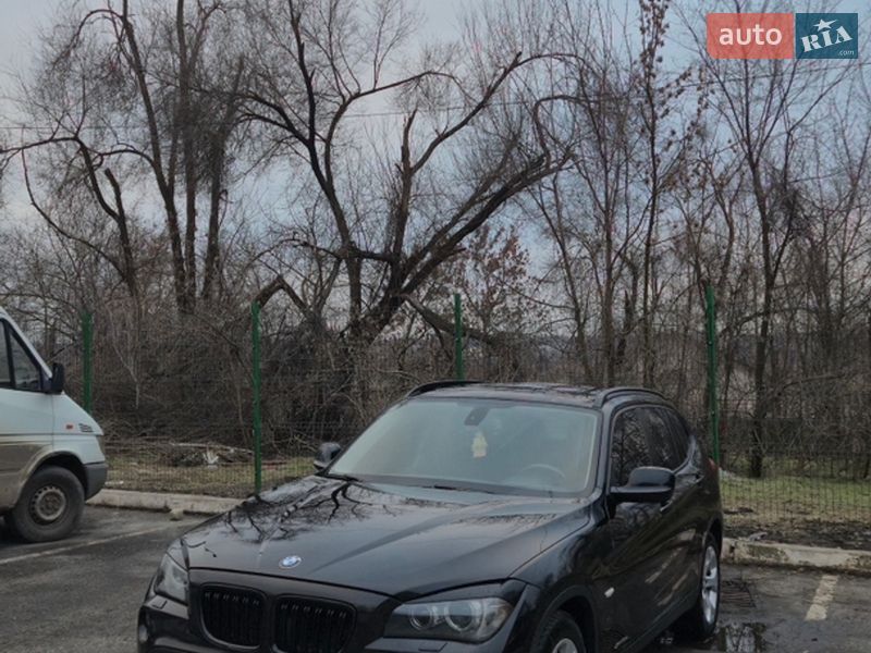 Внедорожник / Кроссовер BMW X1 2012 в Кривом Роге