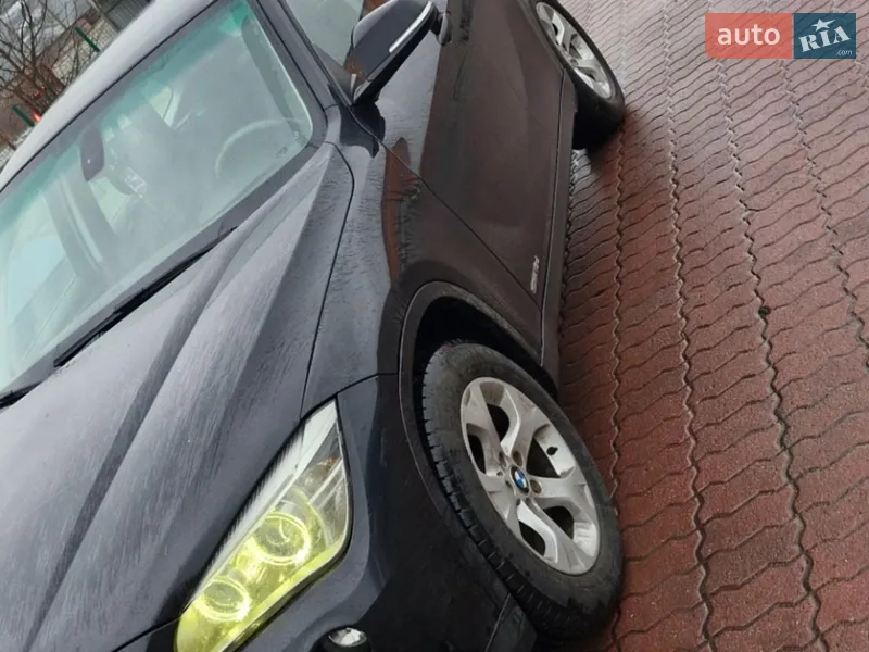 BMW X1 2014 VIN WBAVY11090VZ24908 фото оголошення 3 з 47