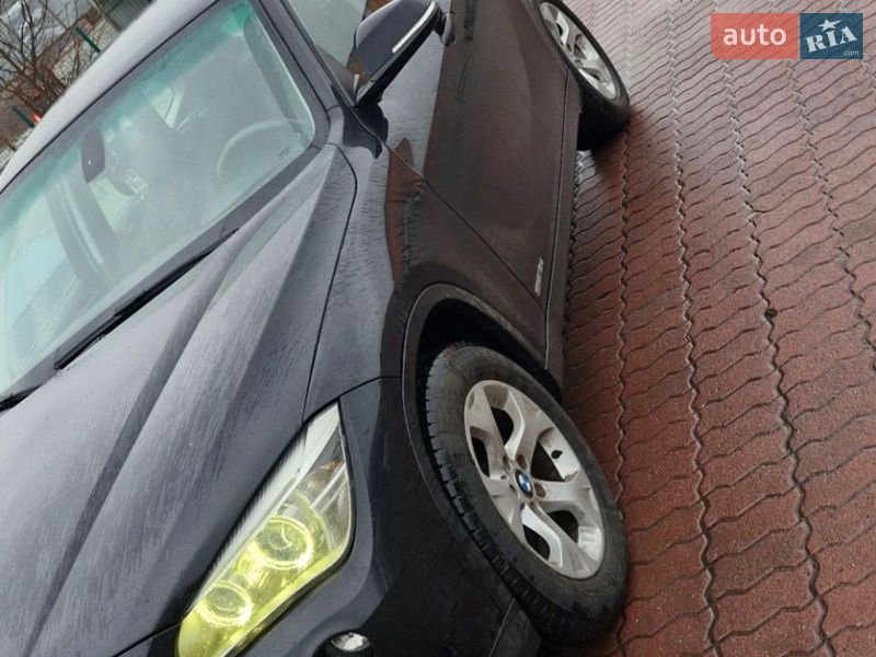 Позашляховик / Кросовер BMW X1 2014 в Калуші