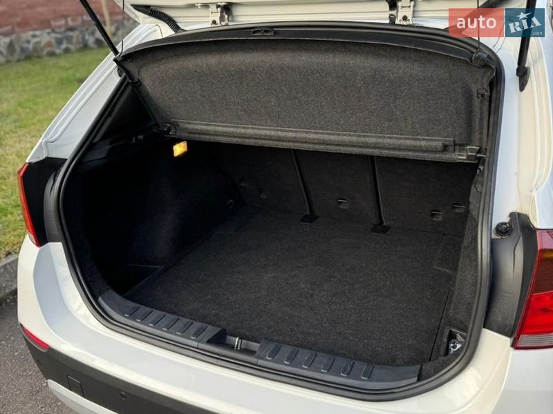 Внедорожник / Кроссовер BMW X1 2011 в Ровно фото 6 Внедорожник / Кроссовер BMW X1 2011 в Ровно