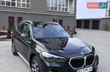 Внедорожник / Кроссовер BMW X1 2022 в Хмельницком