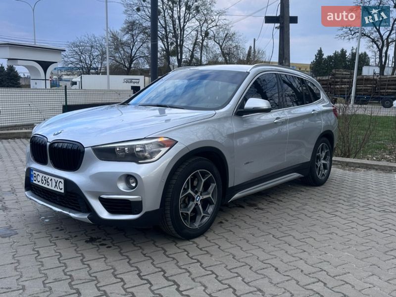 Позашляховик / Кросовер BMW X1 2016 в Львові фото 3 Позашляховик / Кросовер BMW X1 2016 в Львові