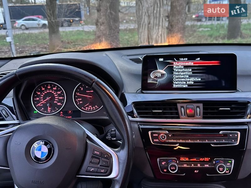 Позашляховик / Кросовер BMW X1 2016 в Львові фото 19 Позашляховик / Кросовер BMW X1 2016 в Львові