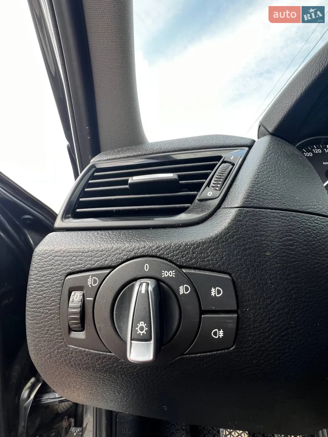 2012 BMW X1 - мініатюра 32
