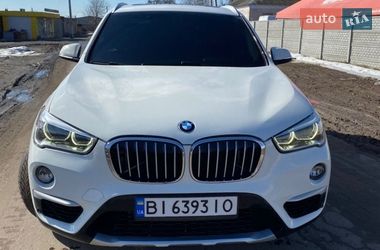 Позашляховик / Кросовер BMW X1 2017 в Лубнах