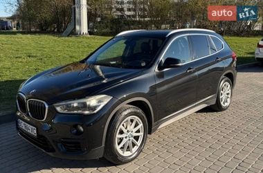 Внедорожник / Кроссовер BMW X1 2017 в Львове