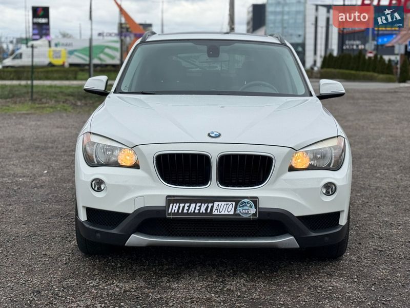 Позашляховик / Кросовер BMW X1 2012 в Києві