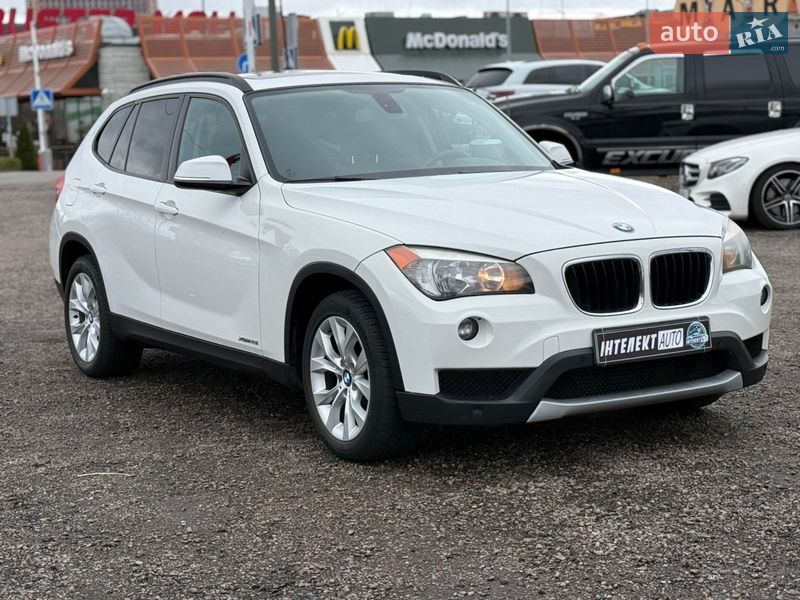 Позашляховик / Кросовер BMW X1 2012 в Києві