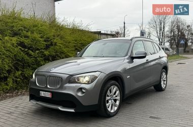 Внедорожник / Кроссовер BMW X1 2012 в Луцке