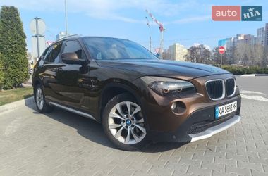 Позашляховик / Кросовер BMW X1 2010 в Києві