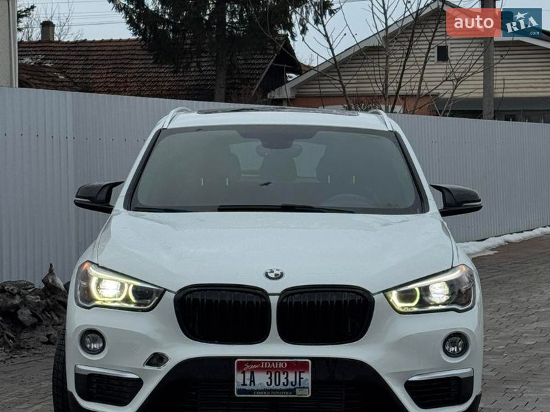 Внедорожник / Кроссовер BMW X1 2016 в Коломые