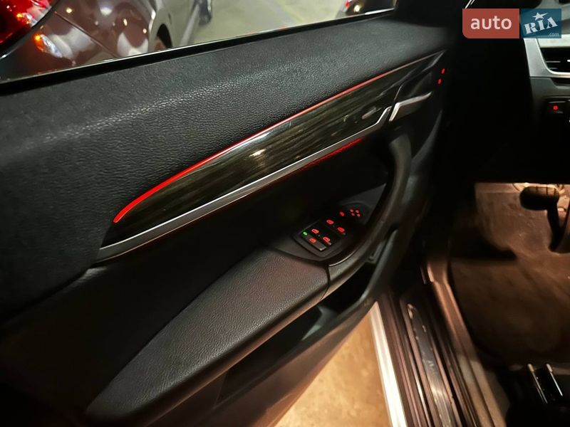 Позашляховик / Кросовер BMW X1 2016 в Львові фото 33 Позашляховик / Кросовер BMW X1 2016 в Львові