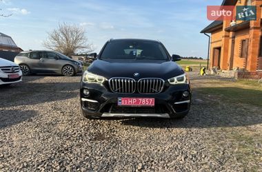Внедорожник / Кроссовер BMW X1 2017 в Луцке