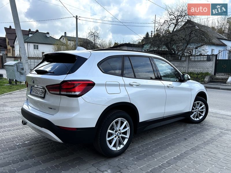 Внедорожник / Кроссовер BMW X1 2022 в Киеве фото 28 Внедорожник / Кроссовер BMW X1 2022 в Киеве