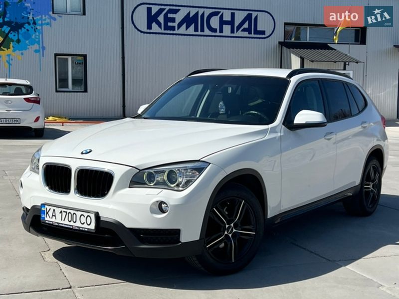 2013 BMW X1, VIN WBAVP71050VW31903:plate — фото 1 (autoria)