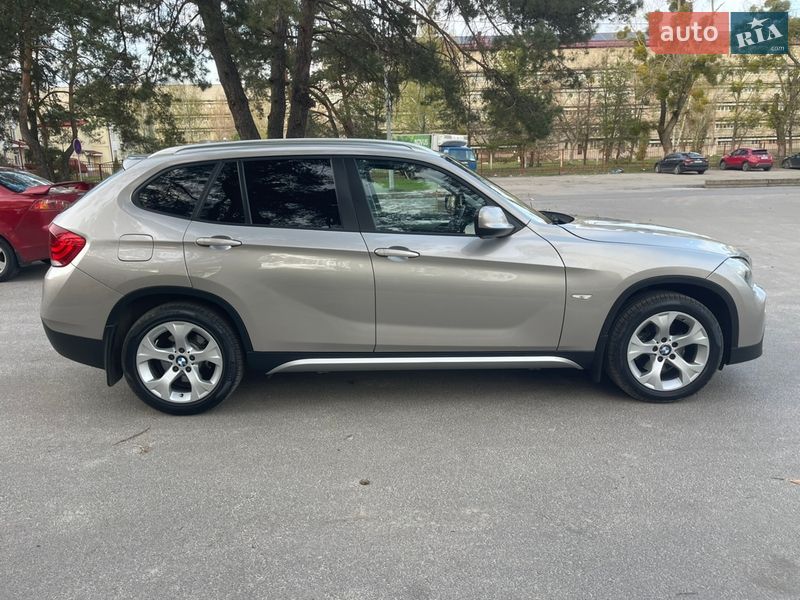 Внедорожник / Кроссовер BMW X1 2010 в Броварах