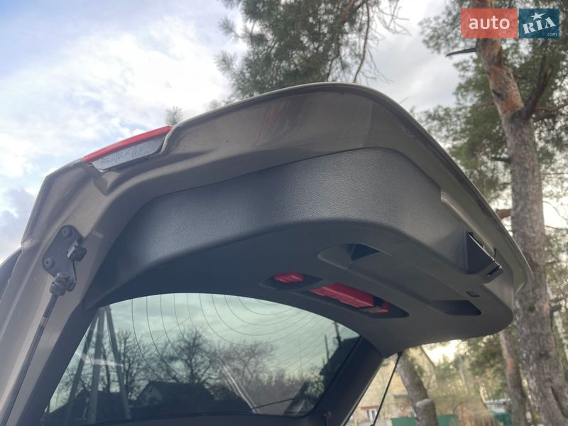 Внедорожник / Кроссовер BMW X1 2010 в Броварах