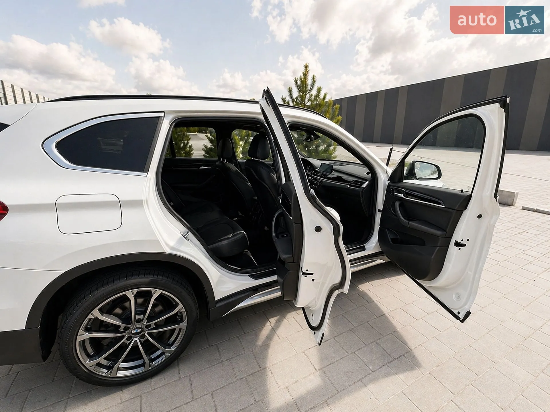 2017 BMW X1 - мініатюра 5