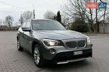 Внедорожник / Кроссовер BMW X1 2012 в Луцке