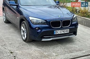 Позашляховик / Кросовер BMW X1 2010 в Вараші
