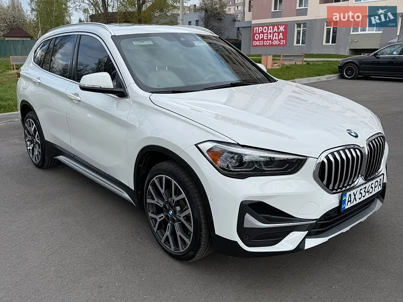 BMW X1 2021 VIN WBXJG9C07M5U40101 фото оголошення 15 з 122