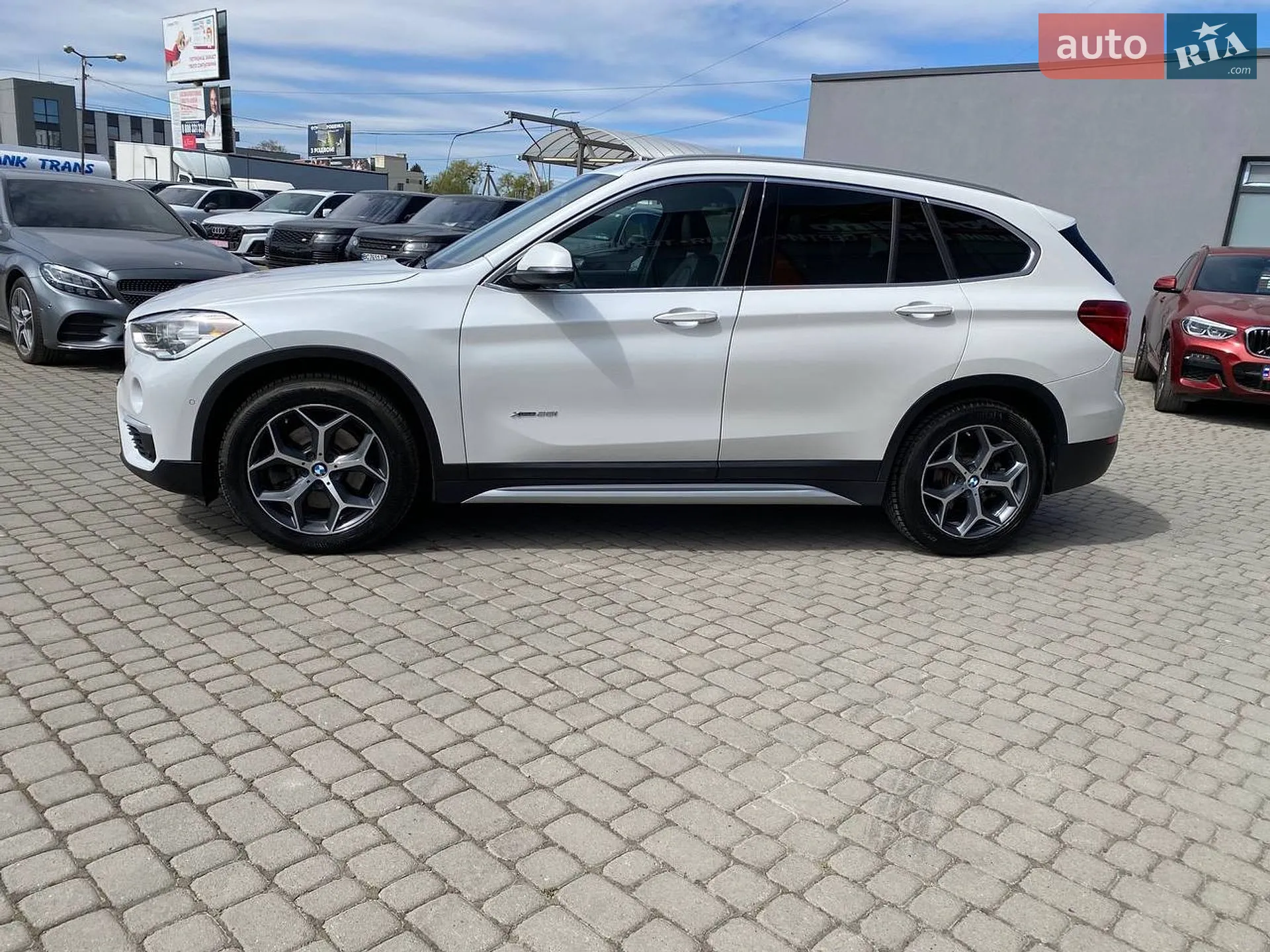 2016 BMW X1 - мініатюра 4