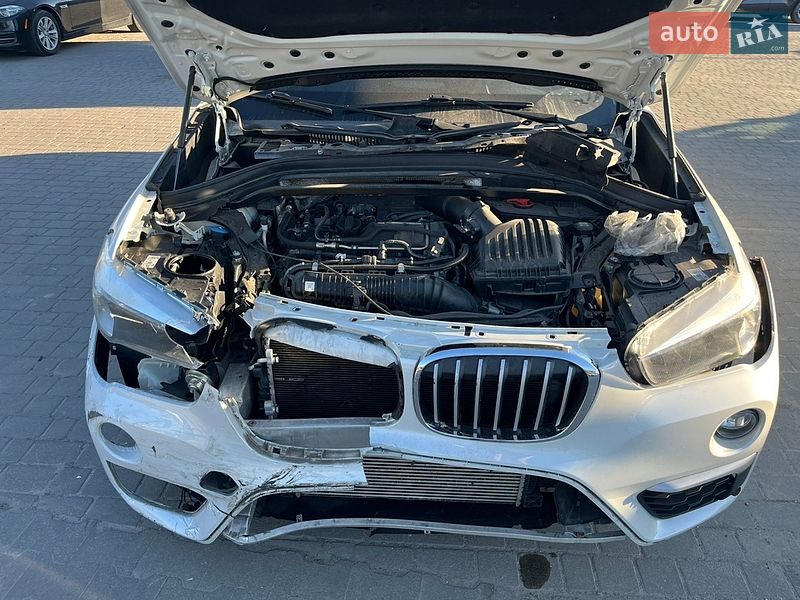 Внедорожник / Кроссовер BMW X1 2016 в Львове