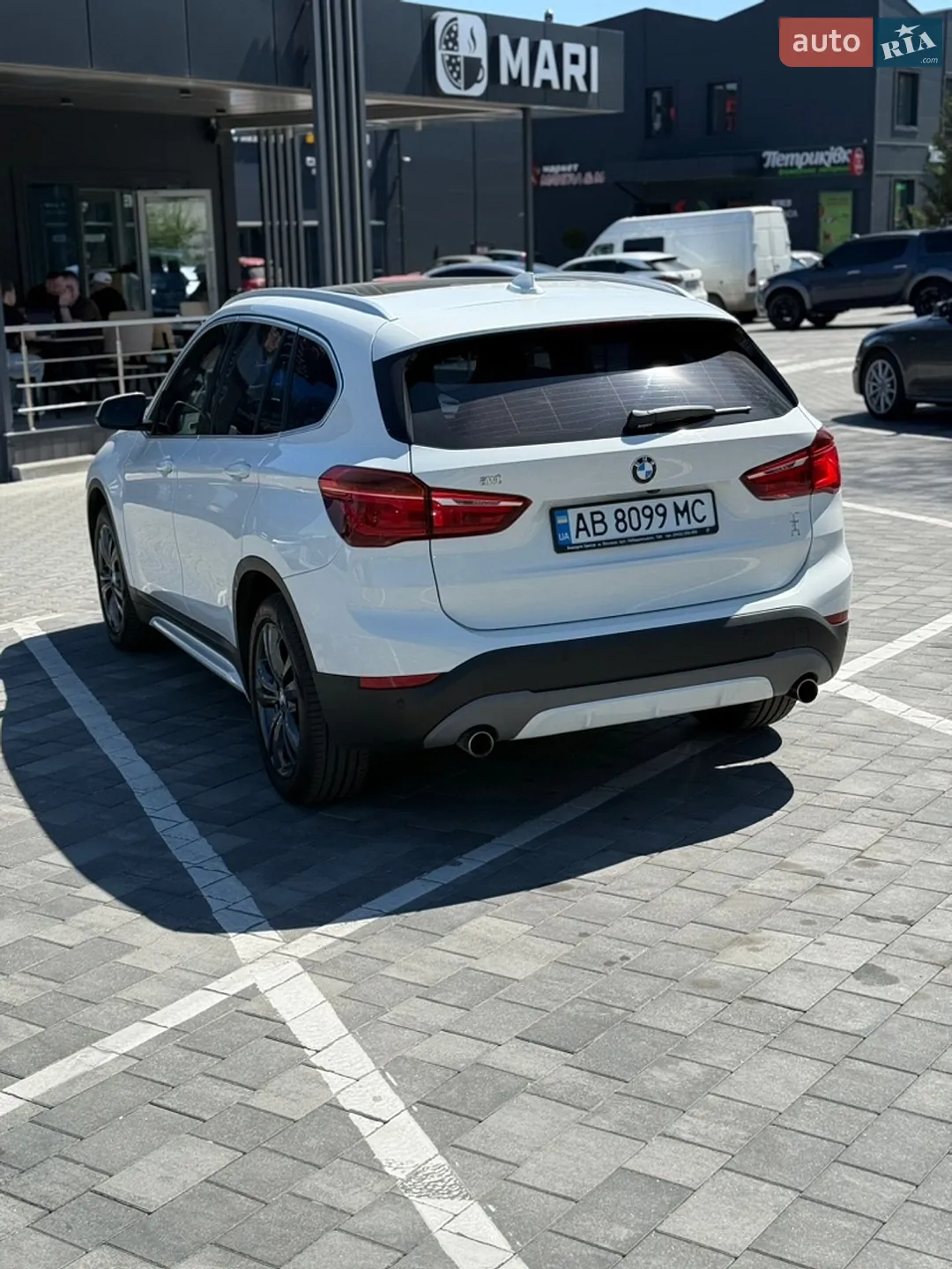 2015 BMW X1 - мініатюра 3