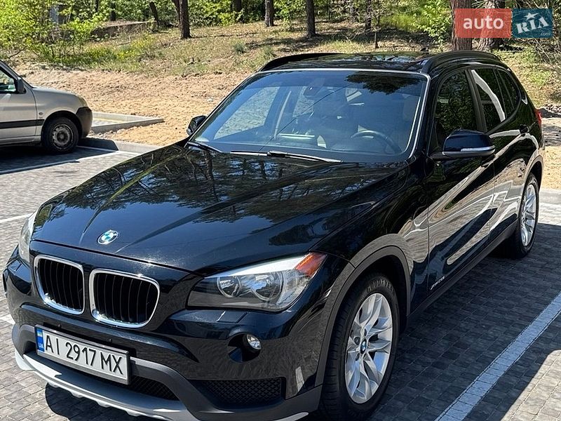 Внедорожник / Кроссовер BMW X1 2014 в Обухове