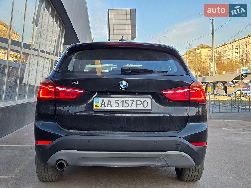 Внедорожник / Кроссовер BMW X1 2017 в Киеве