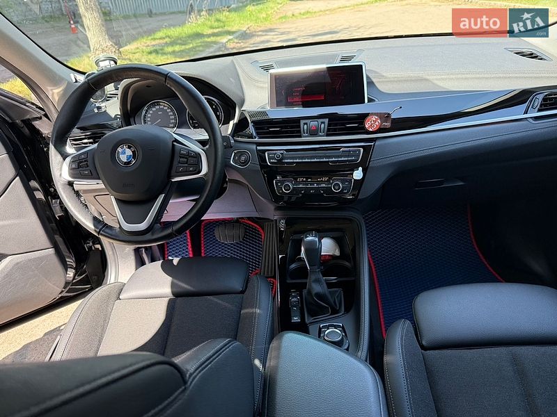 Внедорожник / Кроссовер BMW X1 2022 в Киеве