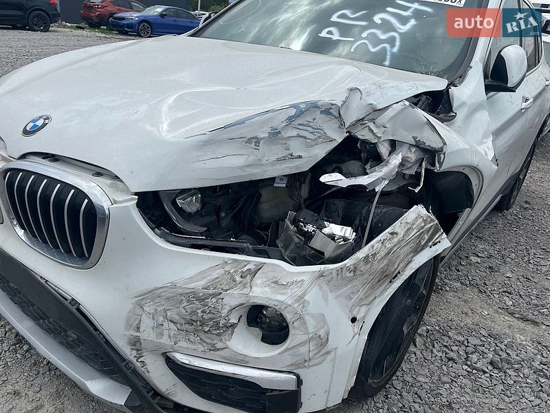 Внедорожник / Кроссовер BMW X1 2017 в Львове