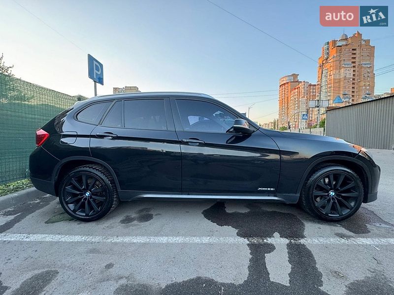 Внедорожник / Кроссовер BMW X1 2012 в Киеве