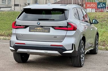 Внедорожник / Кроссовер BMW X1 2023 в Киеве