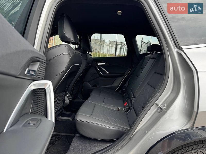Внедорожник / Кроссовер BMW X1 2023 в Киеве
