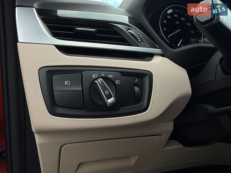 Внедорожник / Кроссовер BMW X1 2019 в Львове