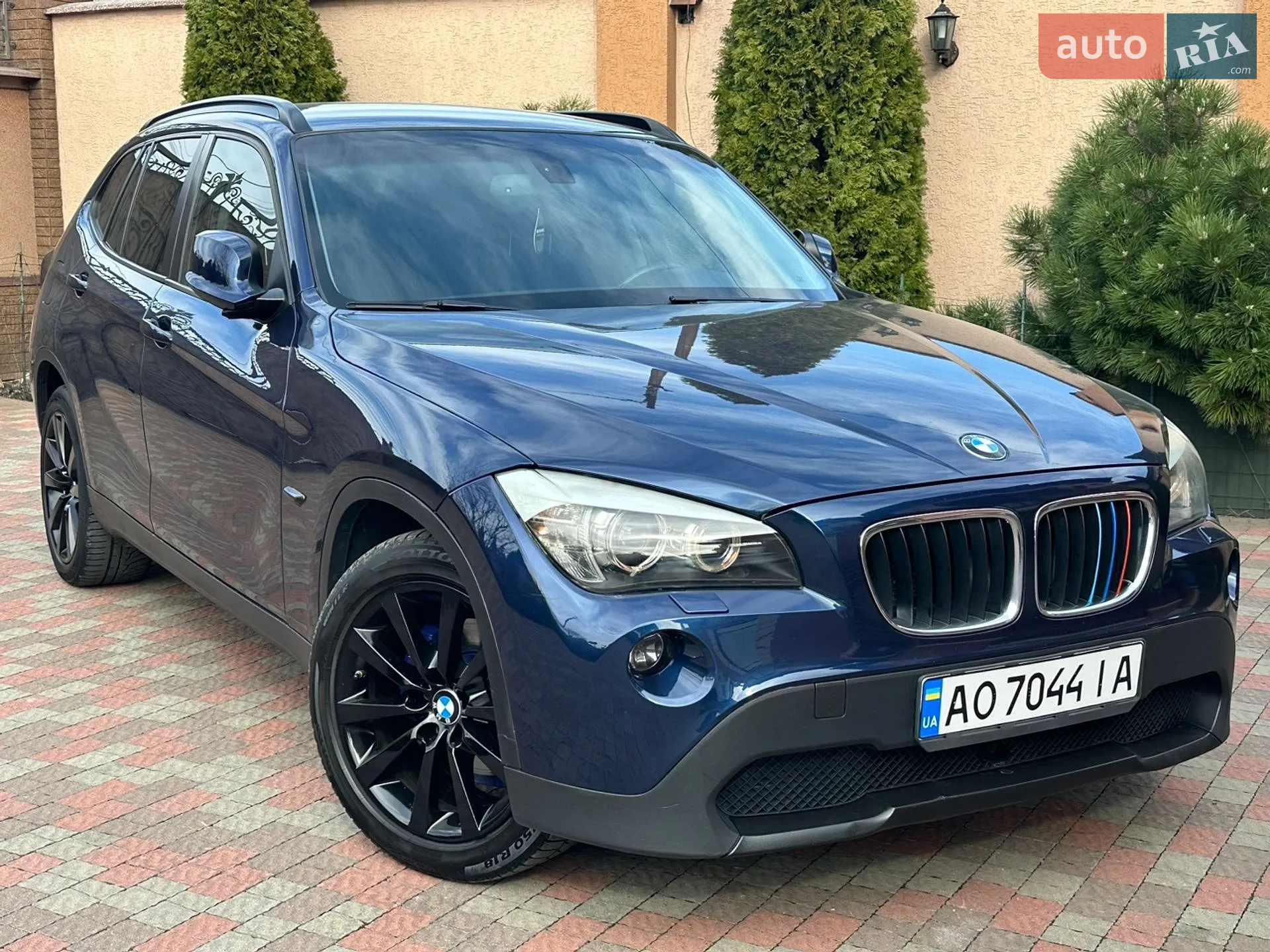 2011 BMW X1 - фото 1