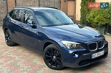 Внедорожник / Кроссовер BMW X1 2011 в Мукачево