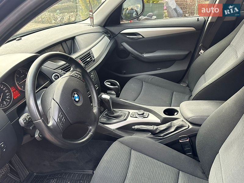 Внедорожник / Кроссовер BMW X1 2011 в Мукачево
