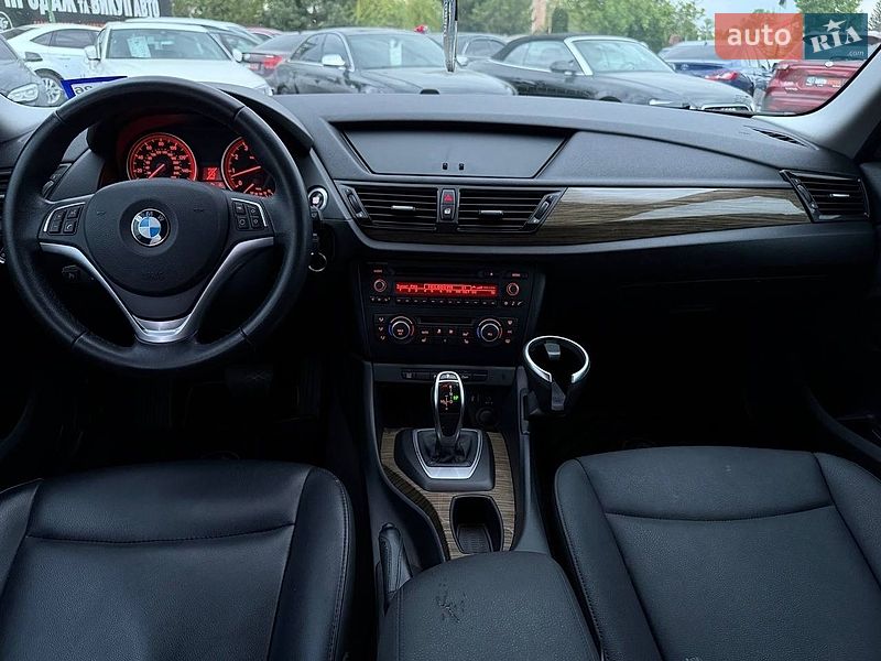 Внедорожник / Кроссовер BMW X1 2012 в Харькове