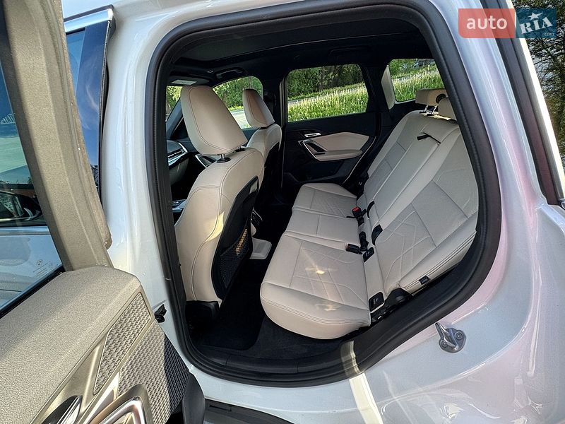 Внедорожник / Кроссовер BMW X1 2023 в Хмельницком