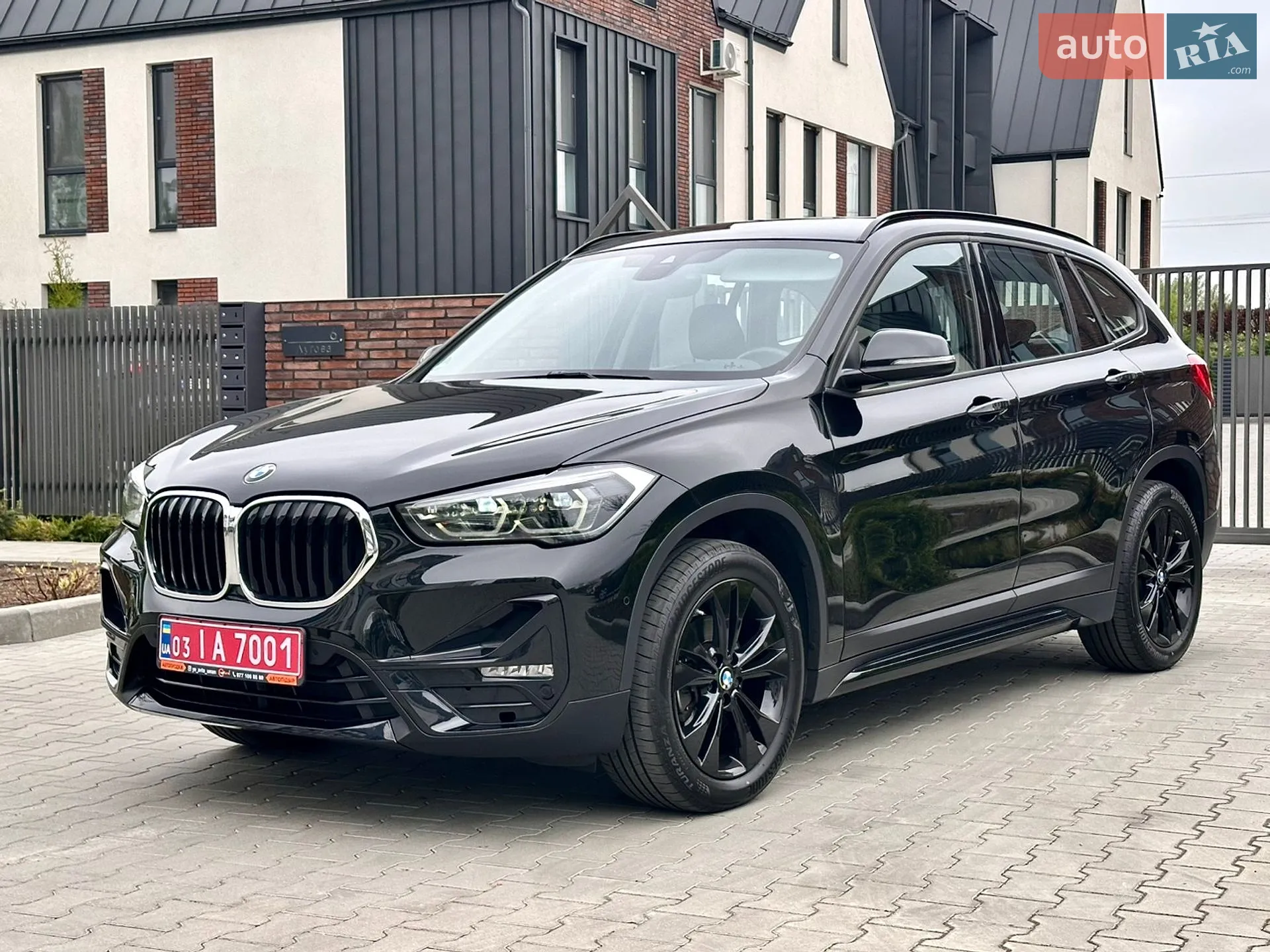 2021 BMW X1 - мініатюра 21
