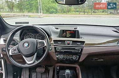 Внедорожник / Кроссовер BMW X1 2016 в Самборе
